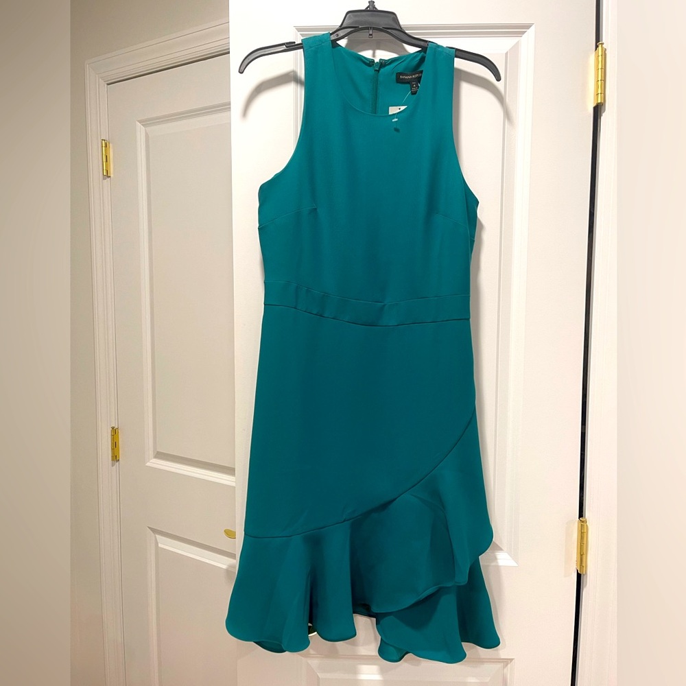 Teal BRAND NEW sleeveless banana republic dress perfect for work! Knee-length